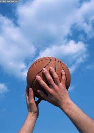 恭喜！错过全运会后22岁乒乓球新星公开恋情，空手道男友高大帅气＂